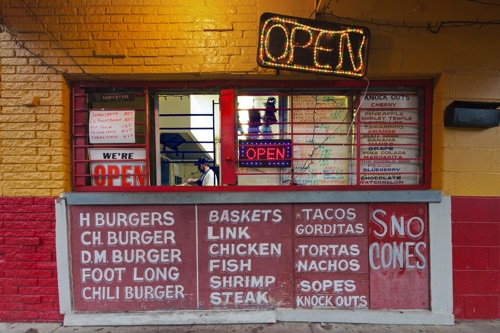 Oak Cliff Hot Dog walk up 1.jpg Oak Cliff Hot Dog walk up 1.jpg